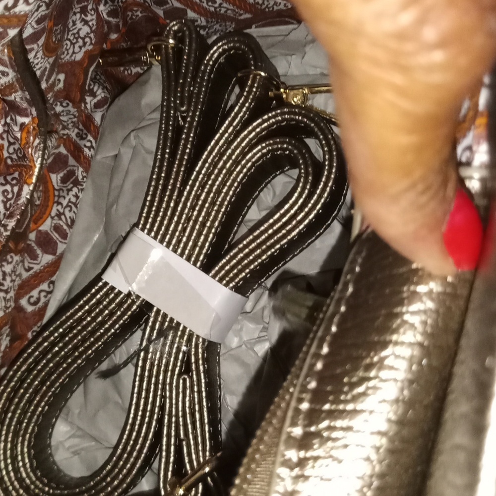 Handbag - Picture 4 of 4
